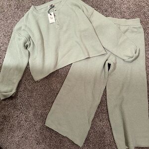 ✨Brand New✨ Boutique Lounge Set